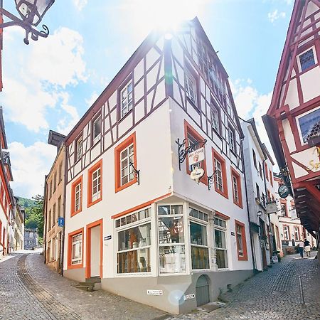 Fachwerkperle Am Historischen Marktplatz Bernkastel-Kues Eksteriør bilde